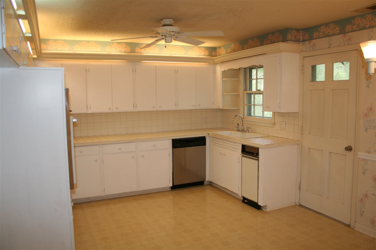 170 Coldstream Drive Boiling Springs, SC 29316 - Photo 3 of 34 Gallery Image 3