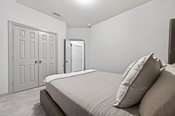 $3,500 | 6 Log House Court, Tomball, TX 77375