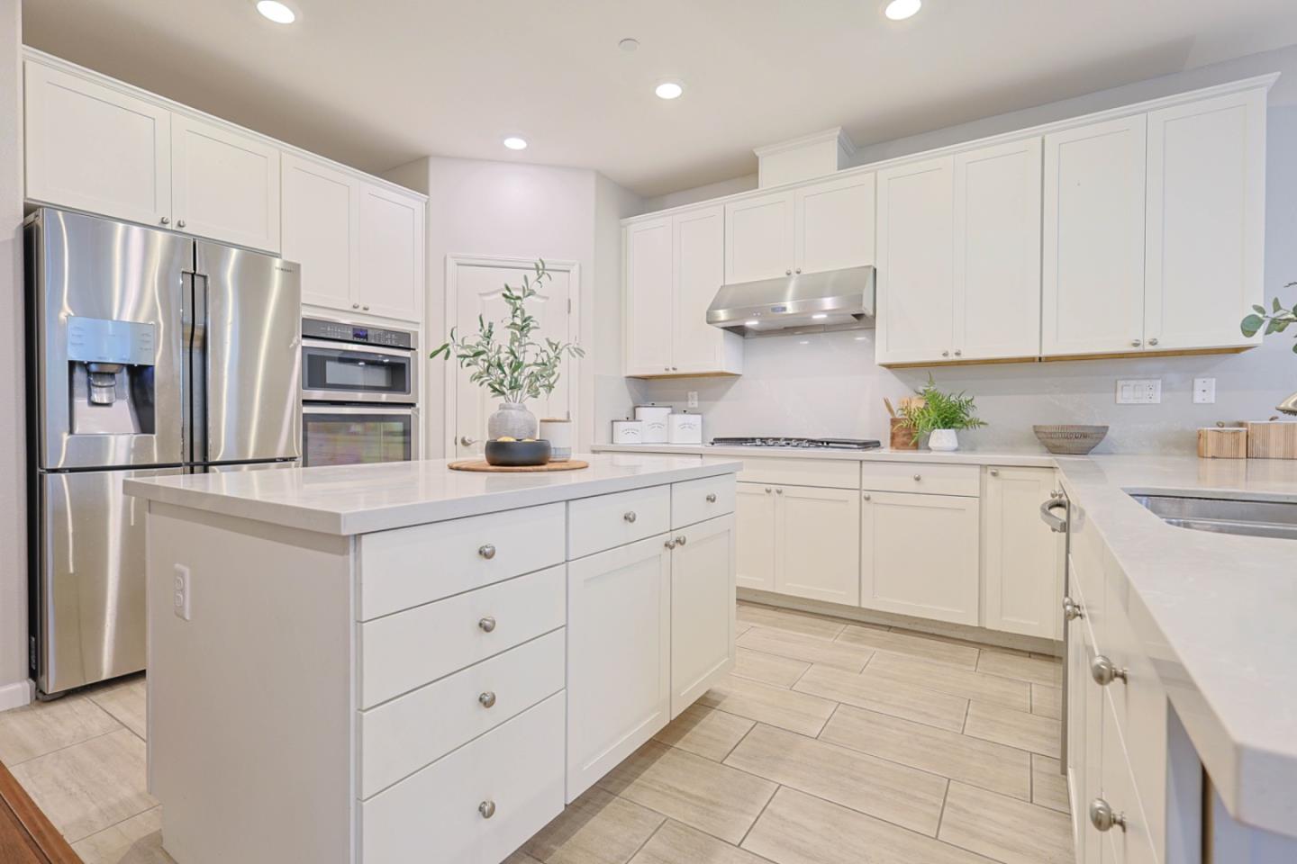 5331 Cowboy Court Fremont, CA 94555 - Photo 8 of 32