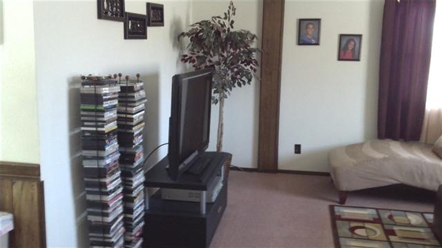6530 Hoover Road Davenport, IA 52806 - Photo 3 of 7 Gallery Image 3