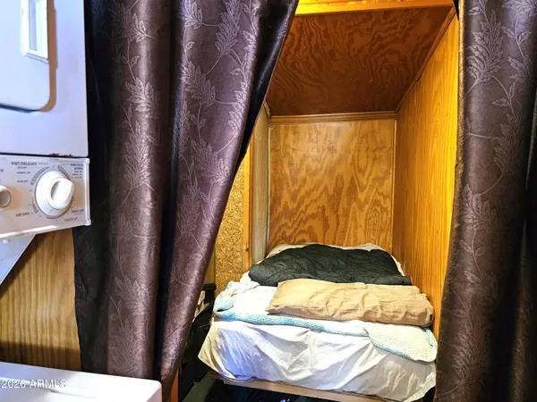 a view of walk in closet
