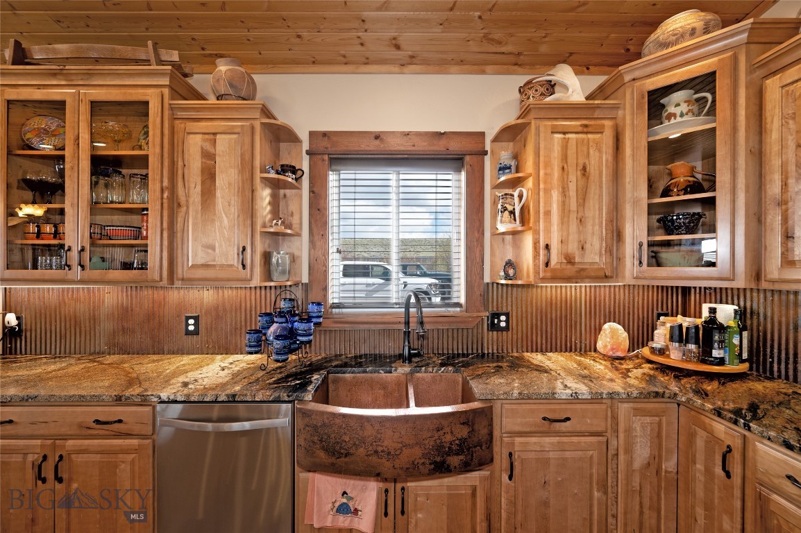 981 Bon Accord Road Dillon, MT 59725 - Photo 16 of 55 Kitchen Sink
