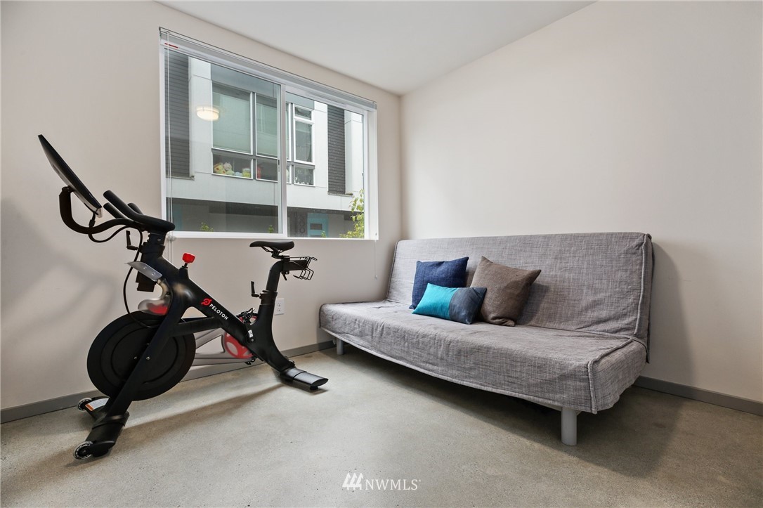 5005 Renton Avenue South, Unit F Seattle, WA 98118 - Photo 16 of 28 Gallery Image 16