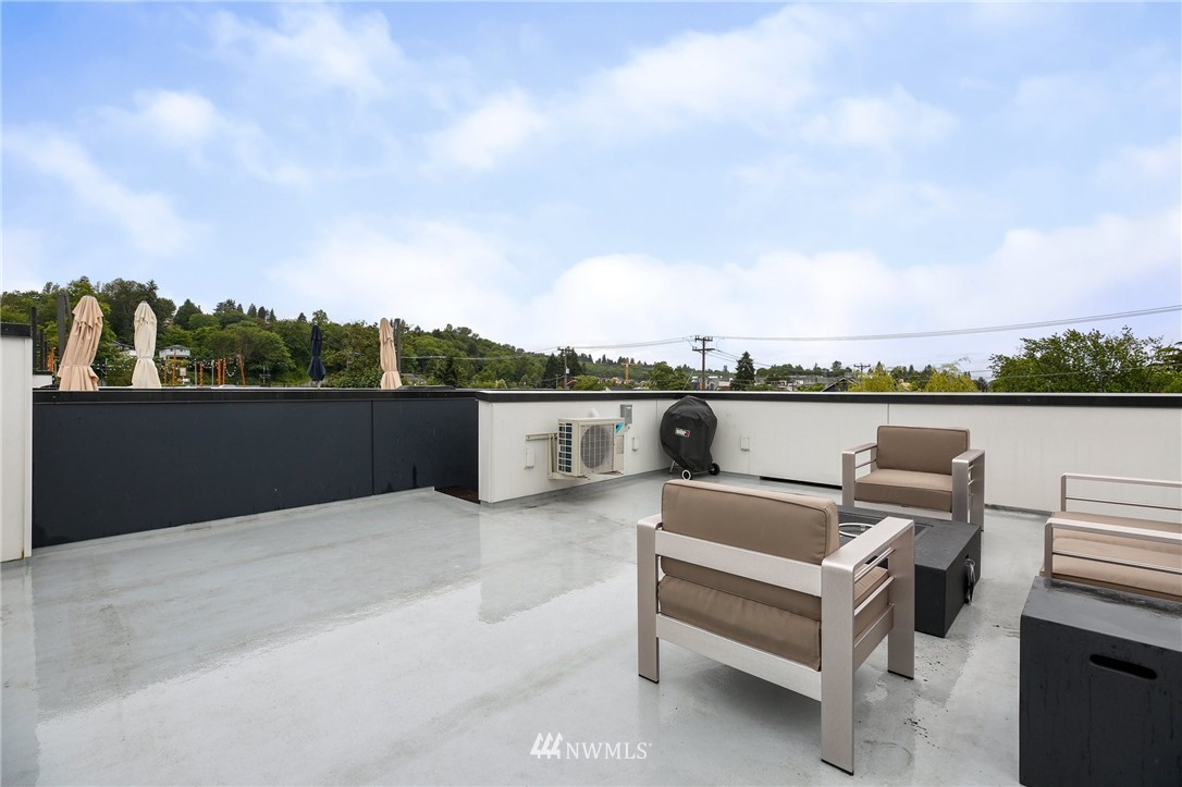5005 Renton Avenue South, Unit F Seattle, WA 98118 - Photo 24 of 28 Gallery Image 24