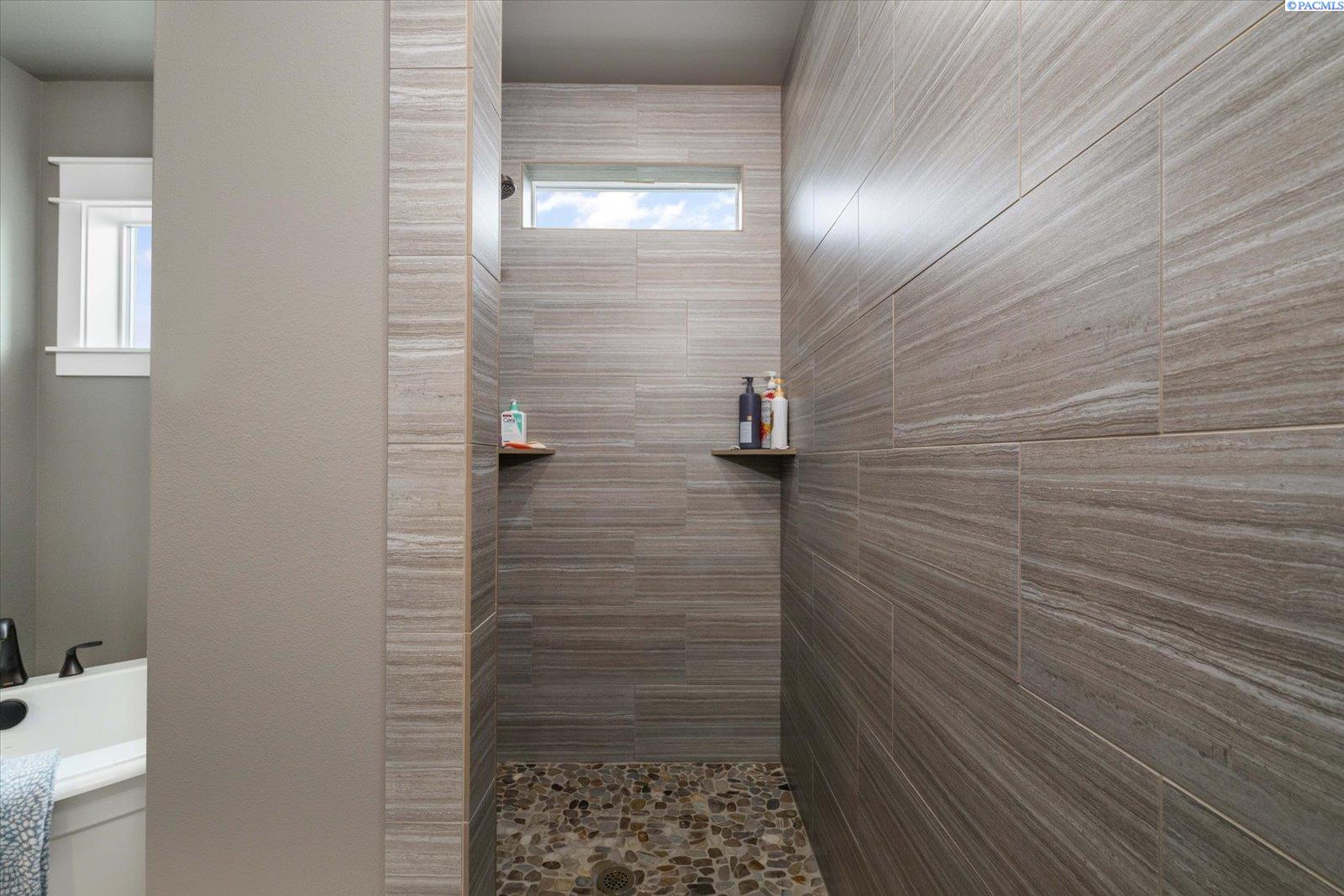 84905 Wallowa Road Kennewick, WA 99338 - Photo 30 of 50 Gallery Image 30