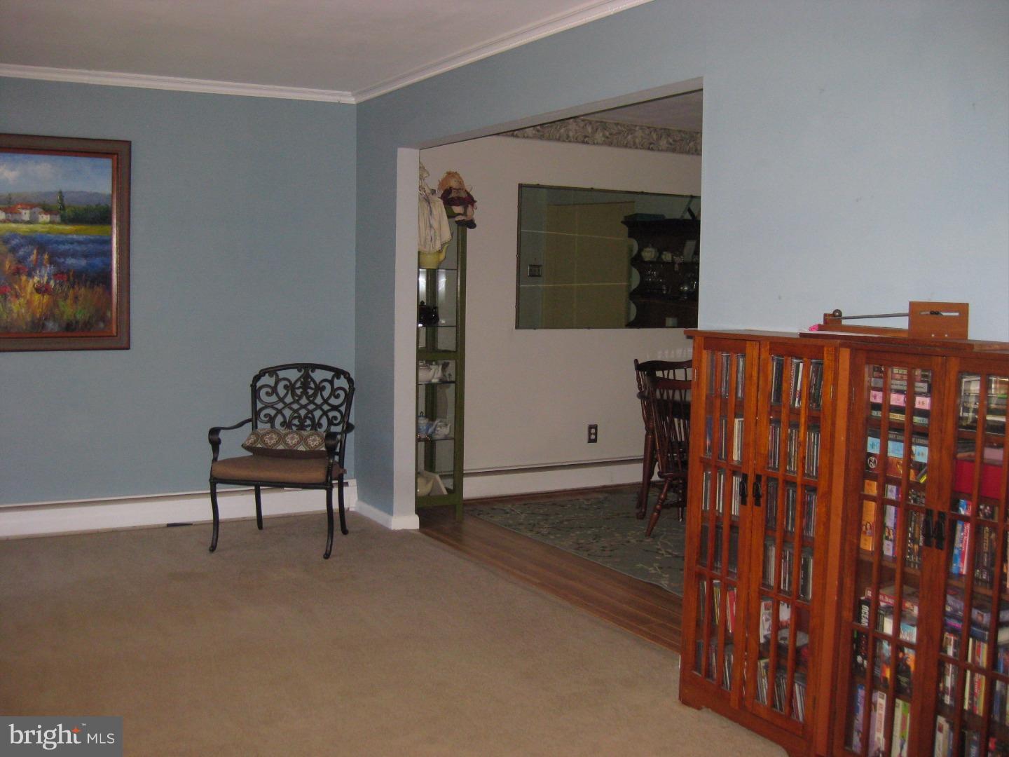 2530 Martin Road Willow Grove, PA 19090 - Photo 5 of 21 Gallery Image 5