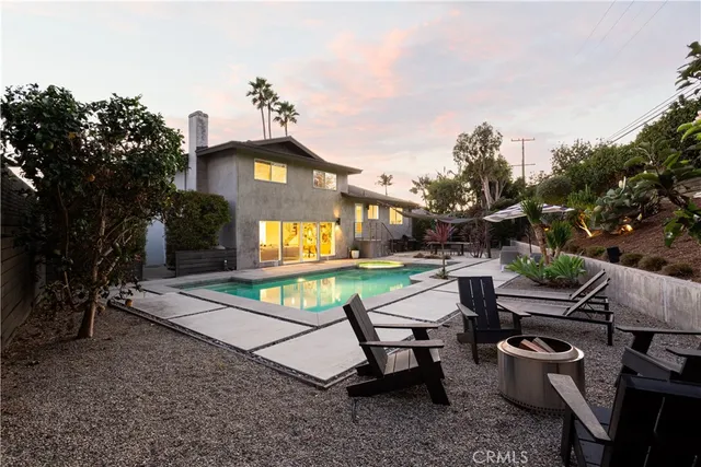 $2,295,000 | 1944 Flamingo Drive, Costa Mesa, CA 92626