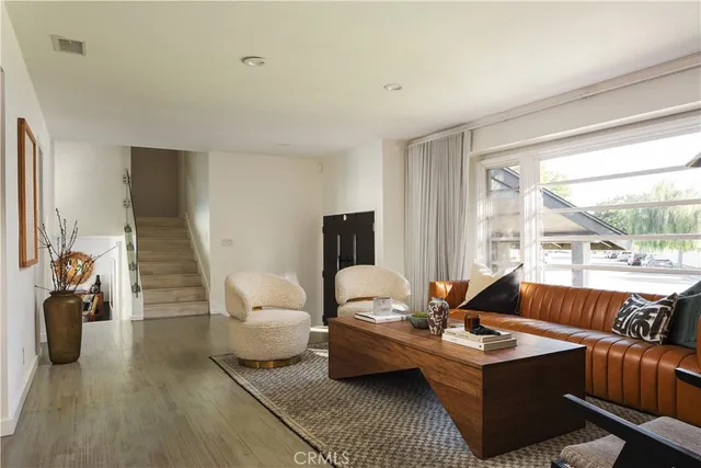 $2,295,000 | 1944 Flamingo Drive, Costa Mesa, CA 92626