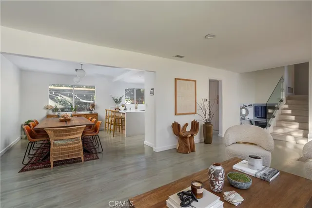 $2,295,000 | 1944 Flamingo Drive, Costa Mesa, CA 92626