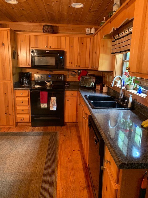 129 Player Lane Westminster, SC 29693 - Photo 6 of 39