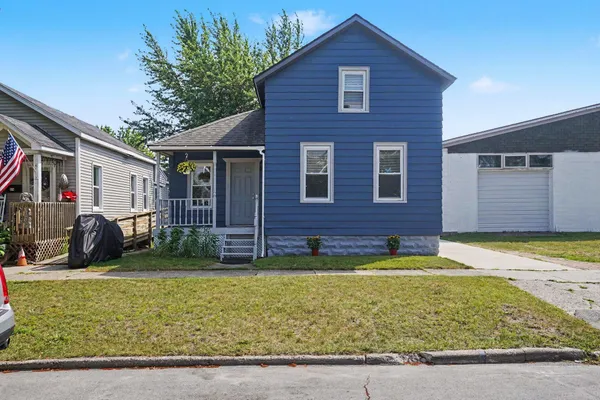 $384,900 | 312 Elliott Avenue, Grand Haven, MI 49417