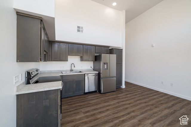 443 Kane Creek Boulevard, Unit B211 Moab, UT 84532 - Photo 6 of 21