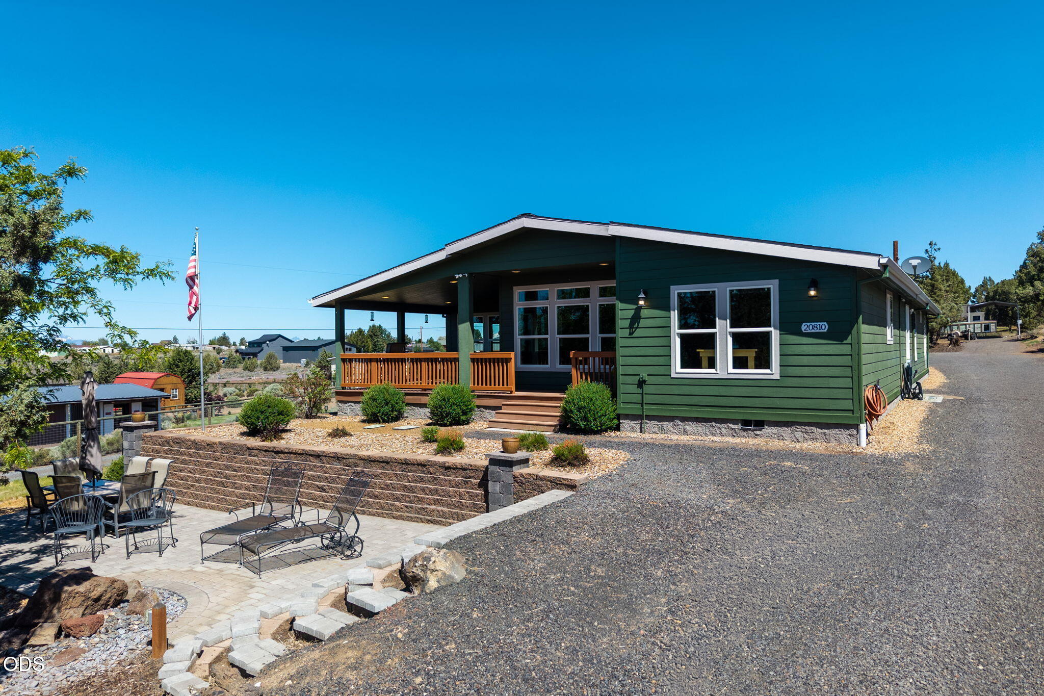 20810 89th Street Bend, OR 97703 - Photo 4 of 87