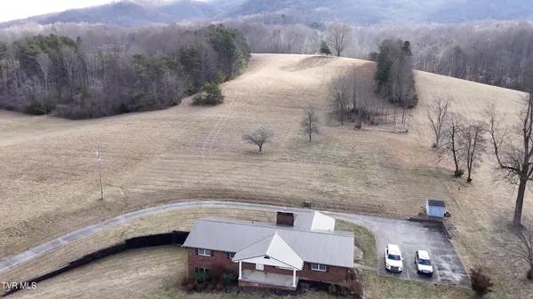 $1,300,000 | 2517 Sinking Creek Road, Johnson City, TN 37604