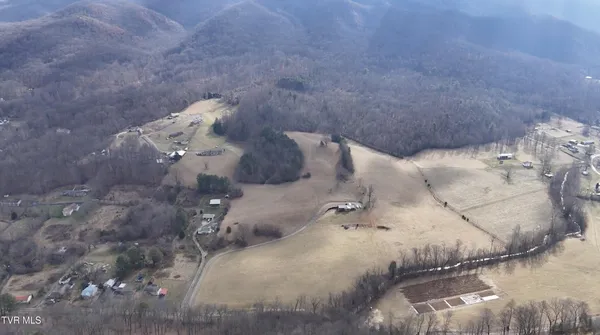 $1,300,000 | 2517 Sinking Creek Road, Johnson City, TN 37604