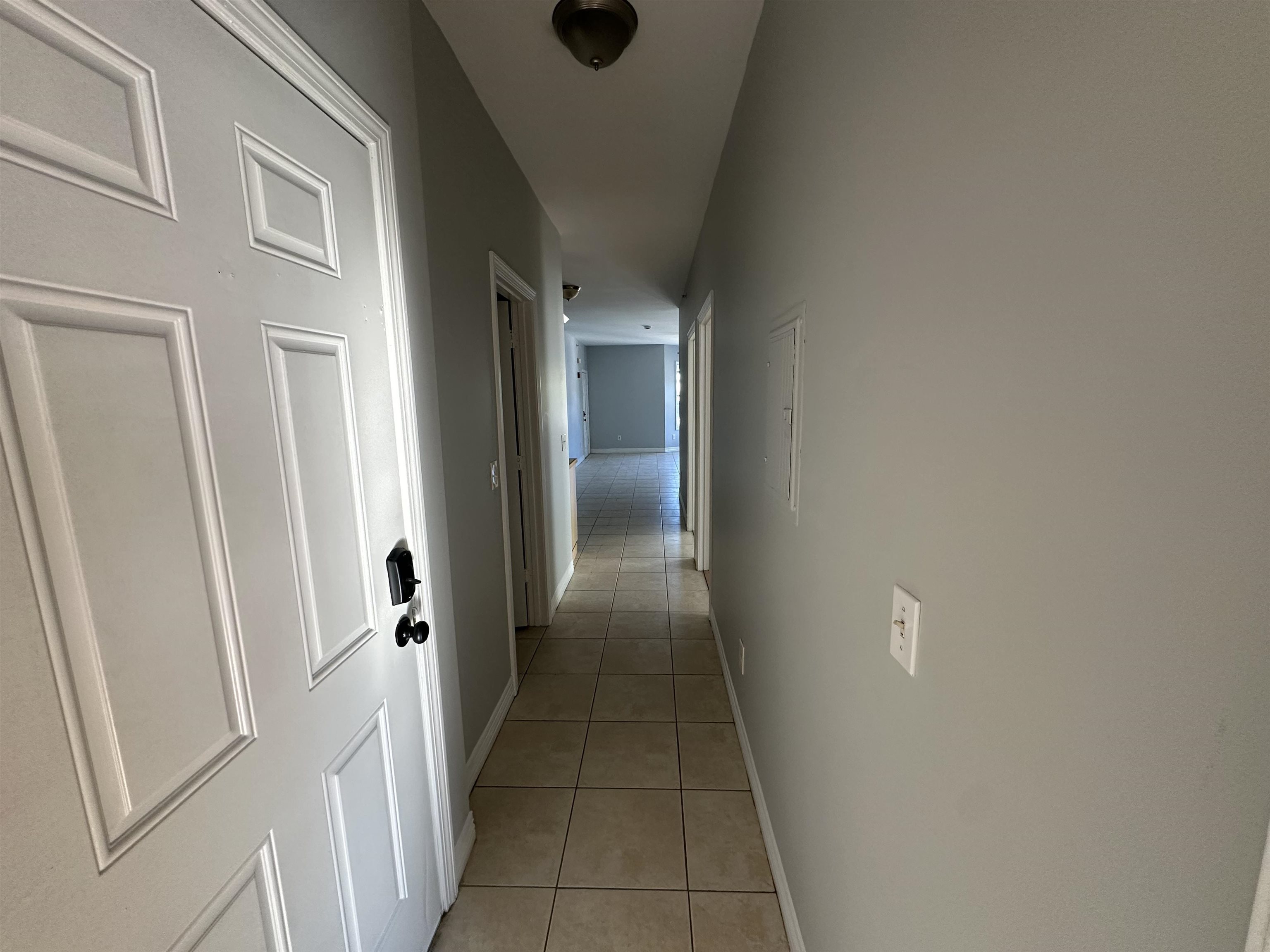 323 Concord Street, Unit C Manchester, NH 03104 - Photo 14 of 22