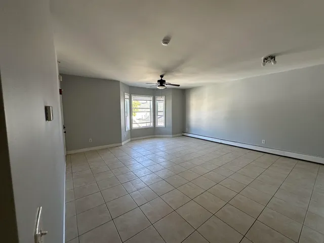 $2,000 | 323 Concord Street, Unit C, Manchester, NH 03104