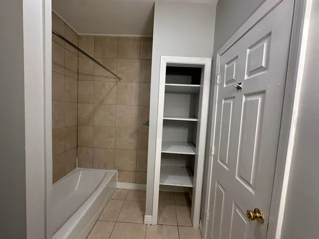 $2,000 | 323 Concord Street, Unit C, Manchester, NH 03104