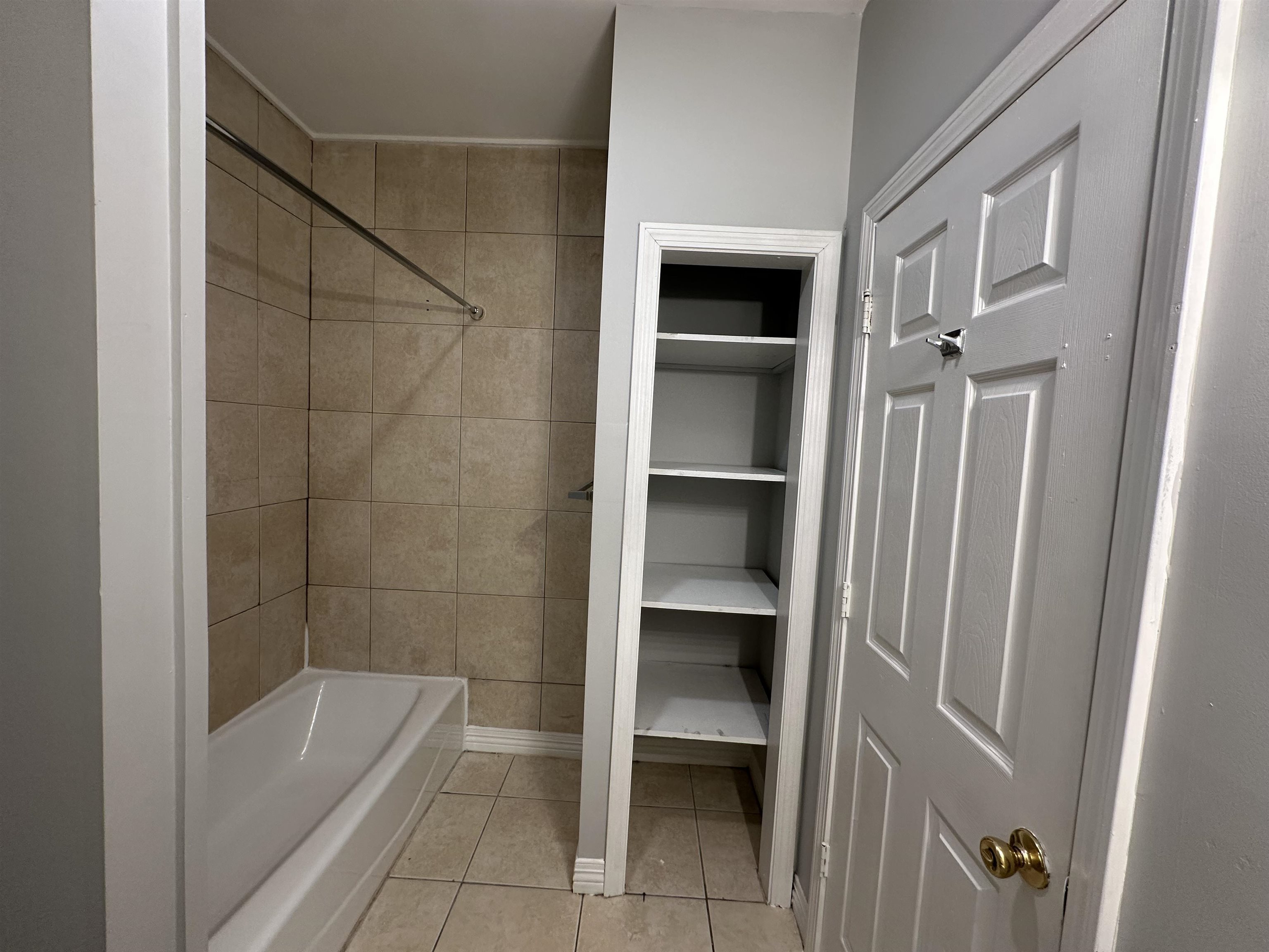 323 Concord Street, Unit C Manchester, NH 03104 - Photo 9 of 22