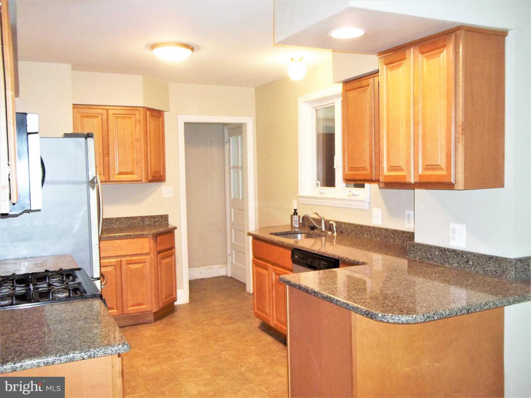 124 Rigdon Road Aberdeen, MD 21001 - Photo 5 of 8 Kitchen