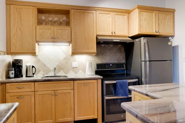 $729,000 | 46800 Ocean View Drive, Gualala, CA 95445