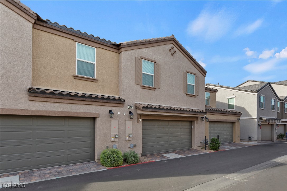 479 Filaree Place Henderson, NV 89015 - Photo 3 of 35