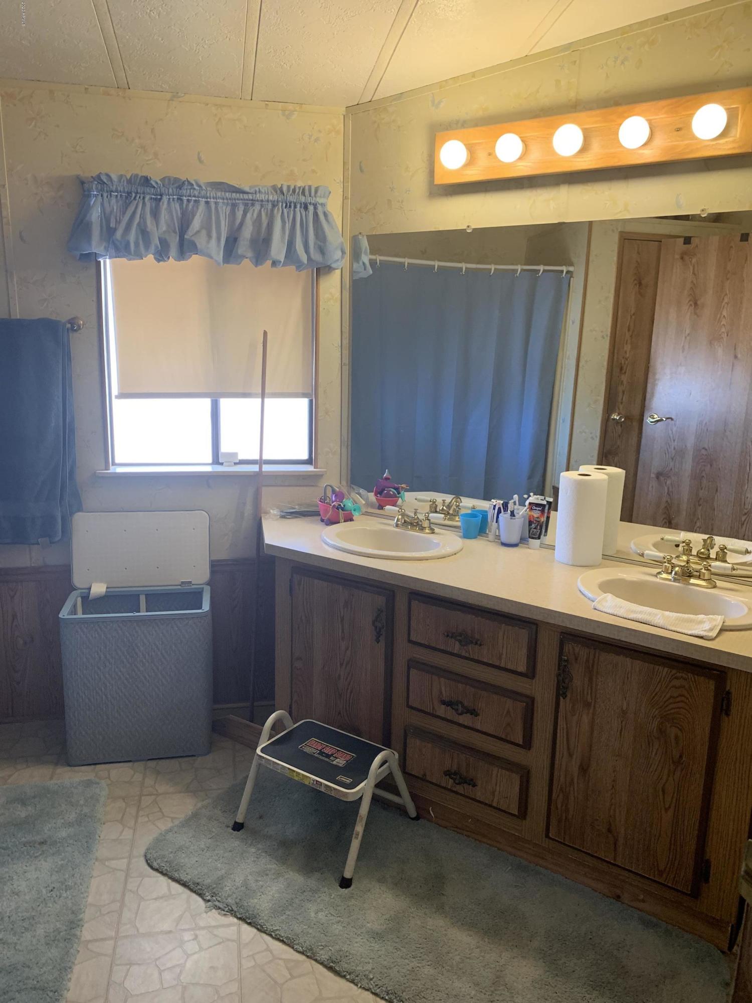 315 South Tomahawk Road Apache Junction, AZ 85119 - Photo 14 of 24 IMG_1916
