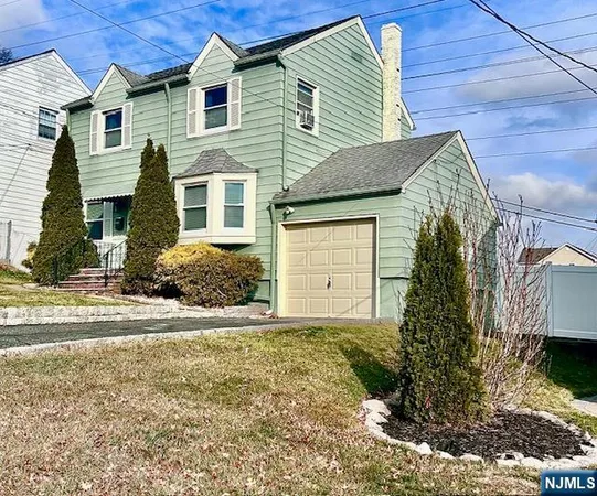 $649,999 | 128 White Oak Terrace, Belleville, NJ 07109