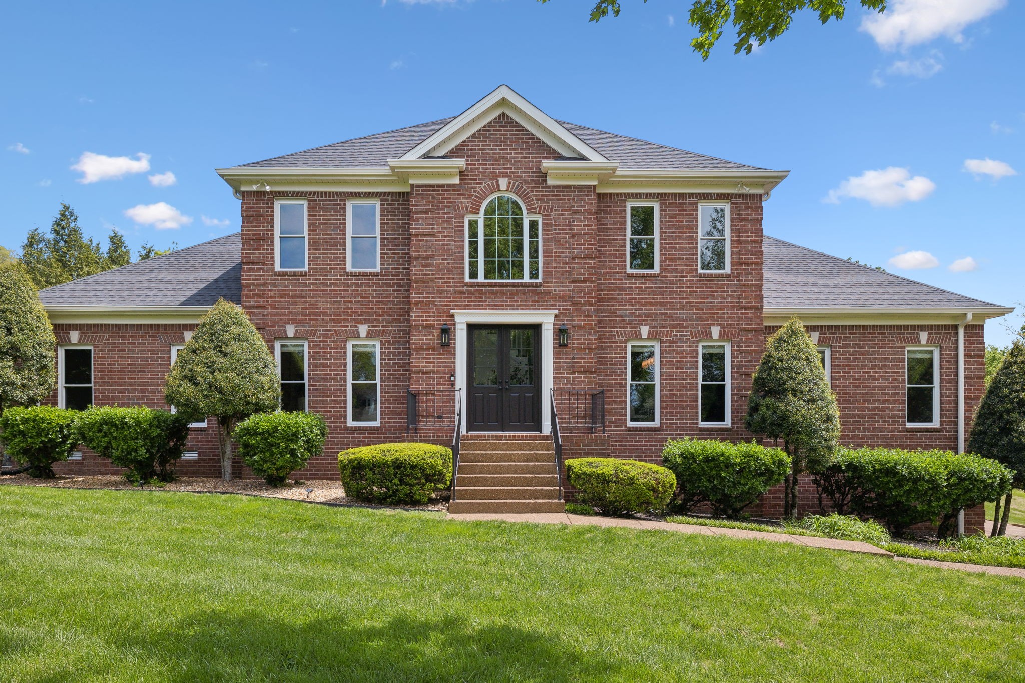 1916 Springcroft Drive Franklin, TN 37067 - Photo 2 of 90