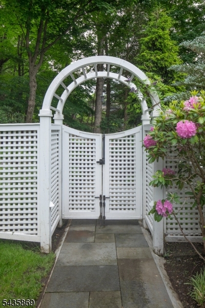 19 Cliffside Way Boonton, NJ 07005 - Photo 47 of 50