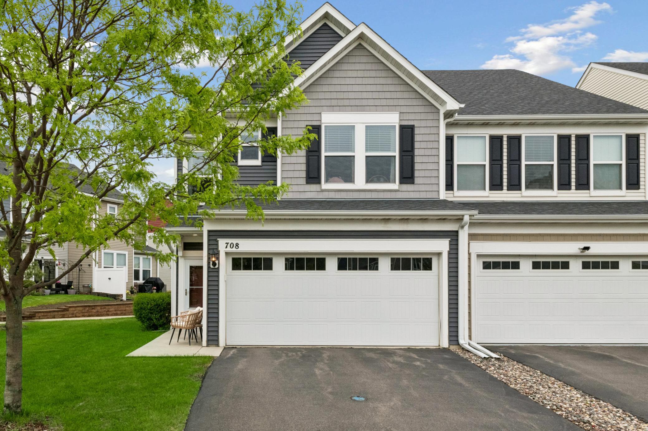 708 Rockburn Road Chanhassen, MN 55317 - Photo 2 of 33
