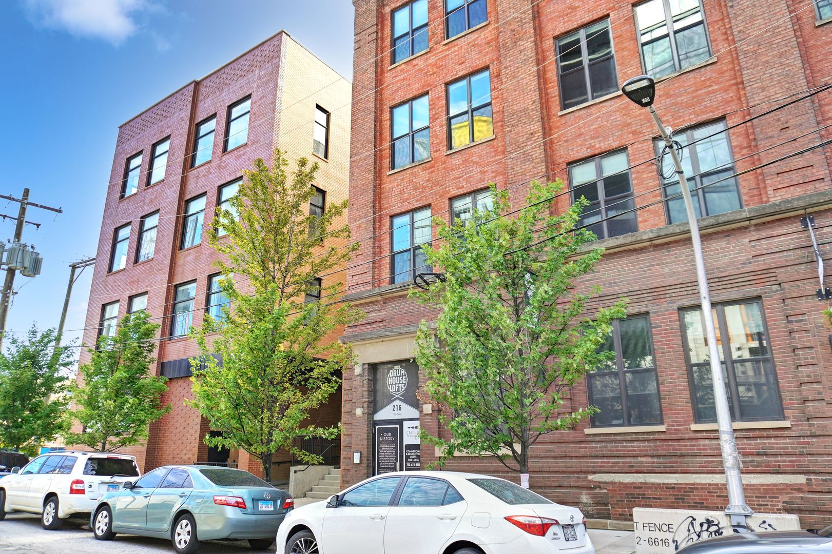 216 North May Street, Unit 103 Chicago, IL 60607 - Photo 2 of 21 a building view