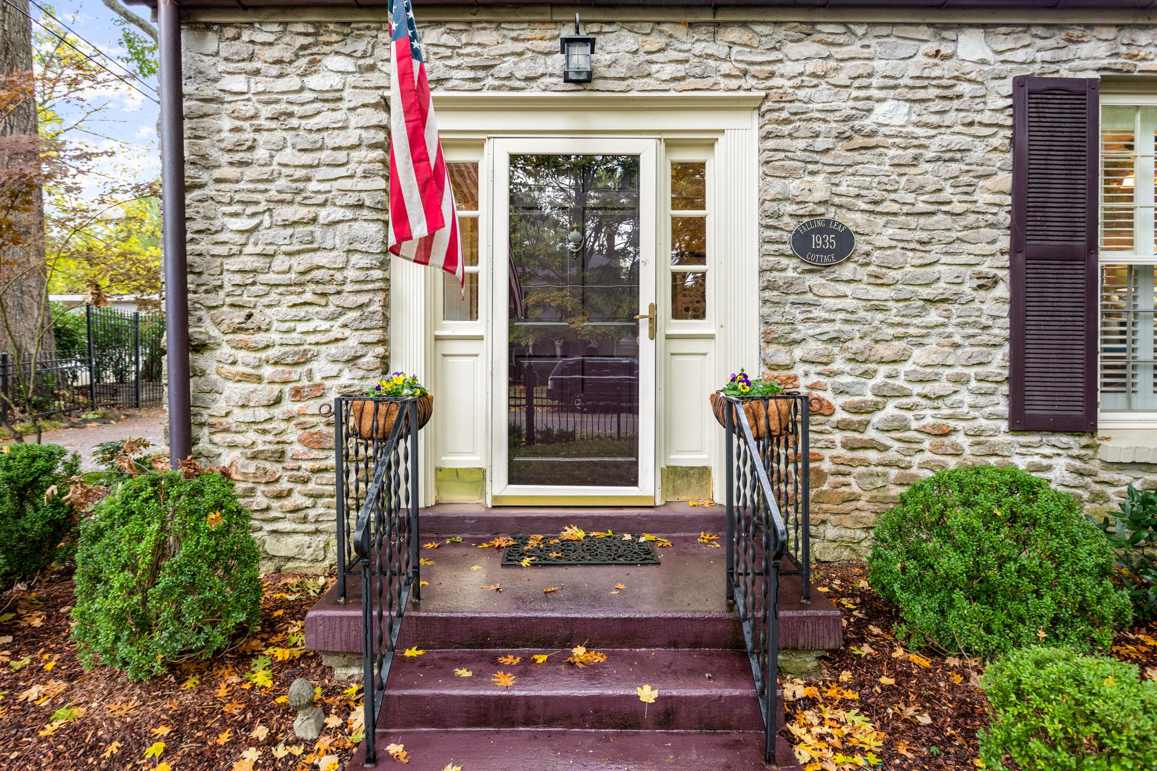 921 Fair Street Franklin, TN 37064 - Photo 4 of 30 a front view of a house with a yard