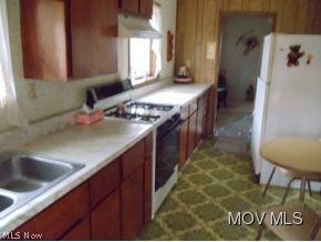 708 46th Street Vienna, WV 26105 - Photo 7 of 13