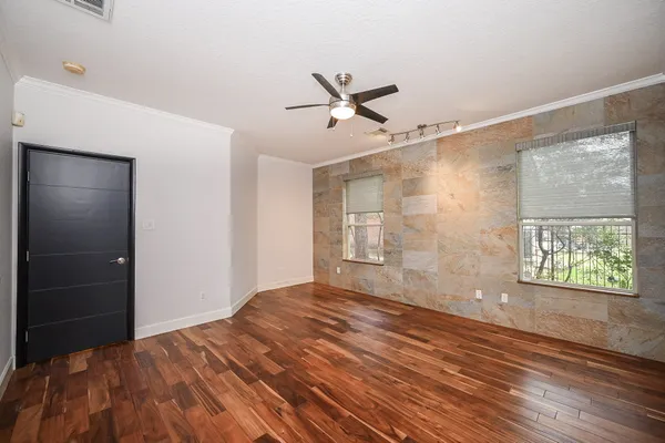 $4,800 | 146 Rocky Point Drive, Spring, TX 77389