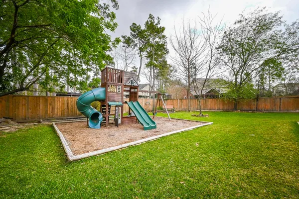 $4,800 | 146 Rocky Point Drive, Spring, TX 77389