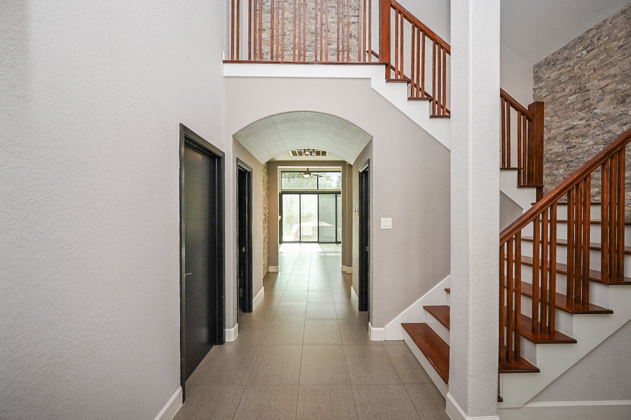 146 Rocky Point Drive Spring, TX 77389 - Photo 5 of 37