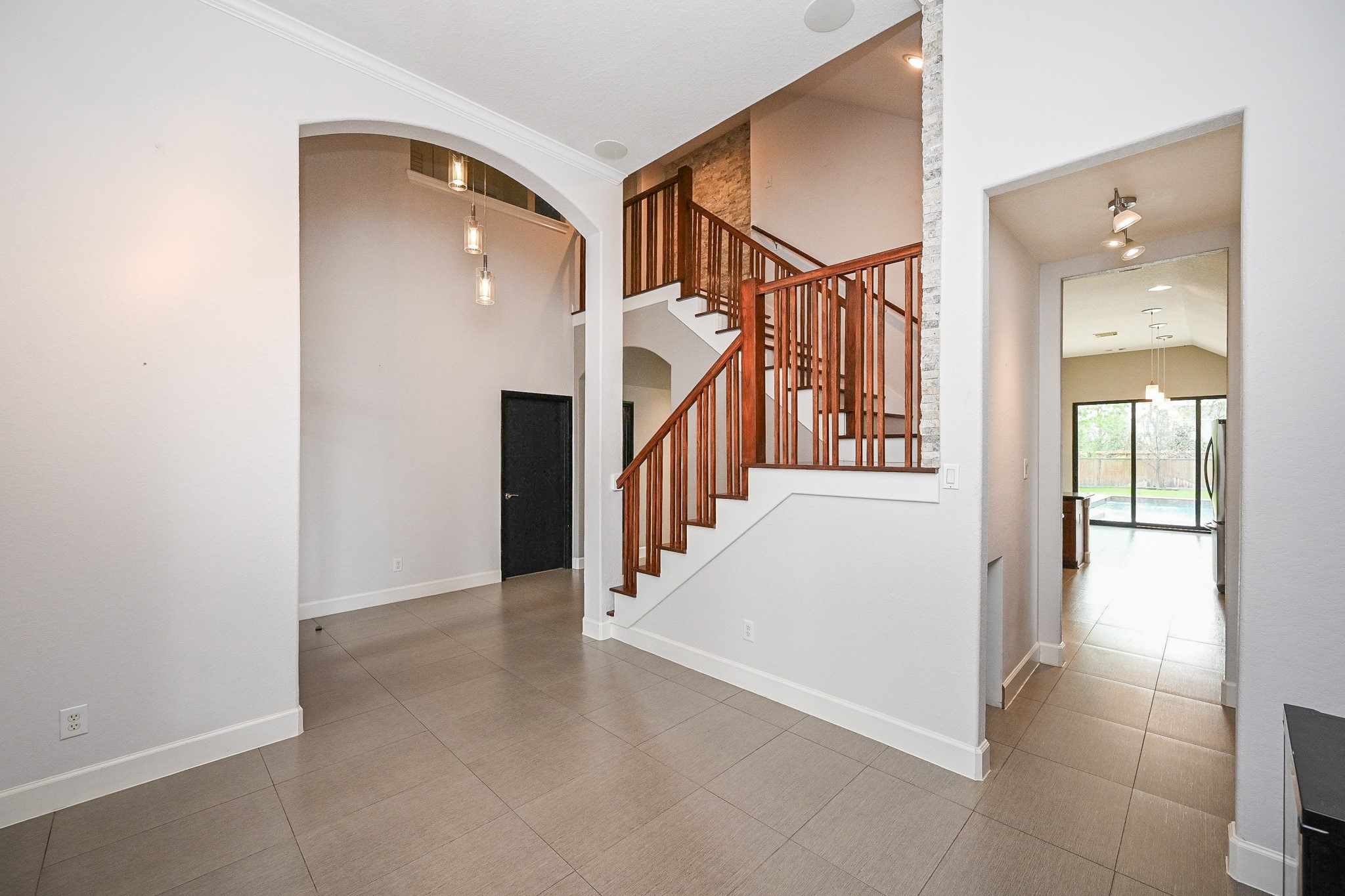 146 Rocky Point Drive Spring, TX 77389 - Photo 8 of 37