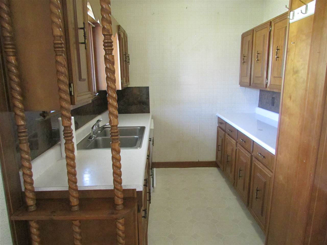98 High Street Hardwick, VT 05843 - Photo 5 of 25 Gallery Image 5