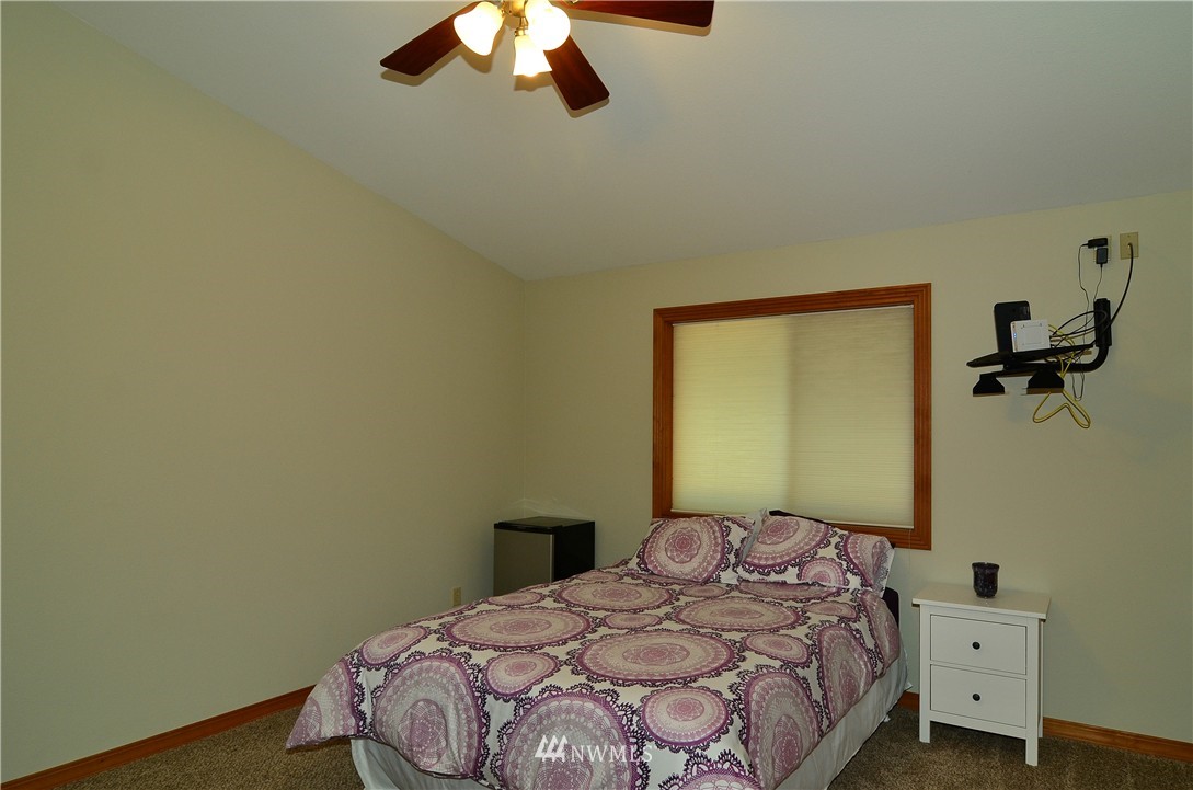 11347 Summit Lake Road Northwest Olympia, WA 98502 - Photo 17 of 23 Gallery Image 17