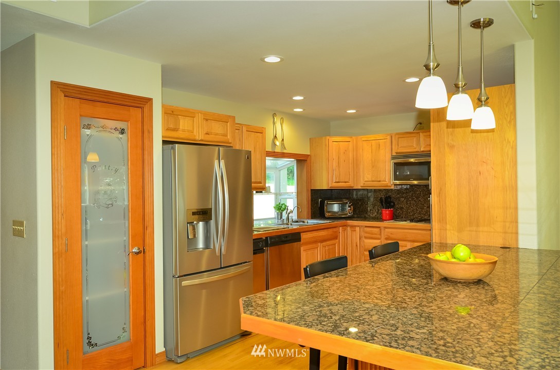 11347 Summit Lake Road Northwest Olympia, WA 98502 - Photo 10 of 23 Gallery Image 10