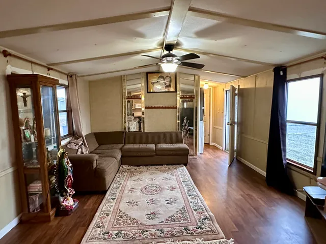 $53,999 | 1021 Springdale Lane, DeKalb, IL 60115