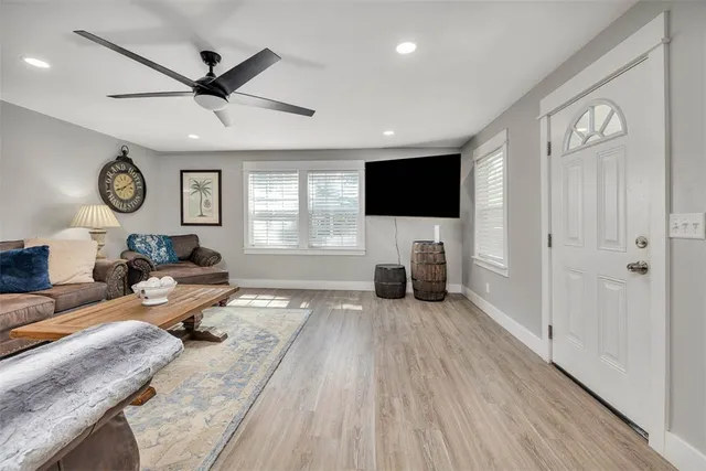 $899,000 | 116 Burnett Road, Unit A B C D & E, Brunswick, GA 31523