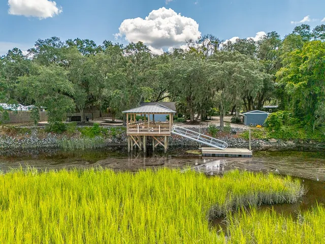 $899,000 | 116 Burnett Road, Unit A B C D & E, Brunswick, GA 31523