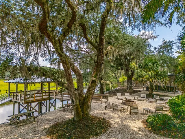 $899,000 | 116 Burnett Road, Unit A B C D & E, Brunswick, GA 31523