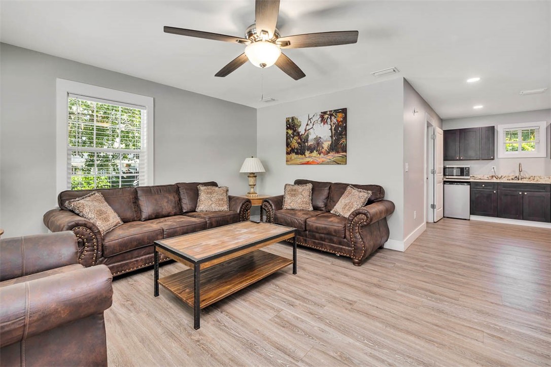 116 Burnett Road, Unit A B C D & E Brunswick, GA 31523 - Photo 54 of 61