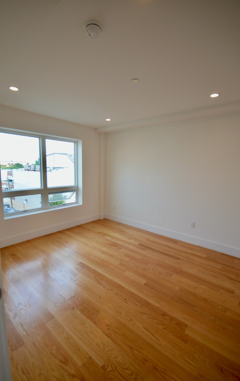 63-34 Fresh Pond Road, Unit 4G Queens, NY 11385 - Photo 5 of 13