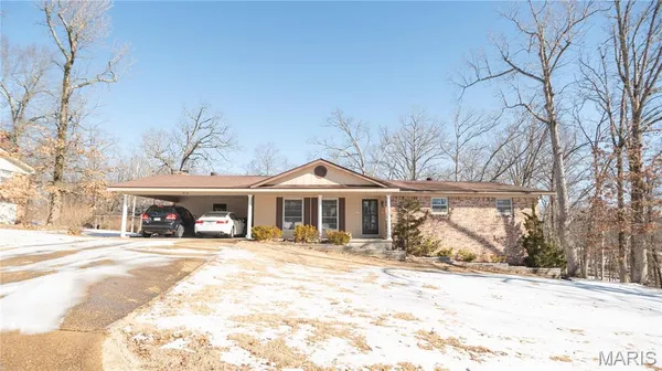 $275,000 | 2001 King Road, Poplar Bluff, MO 63901