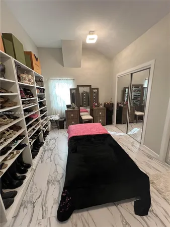 $2,600 | 310 South 3rd Street, Haines City, FL 33844