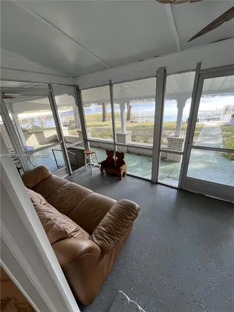 $2,600 | 310 South 3rd Street, Haines City, FL 33844